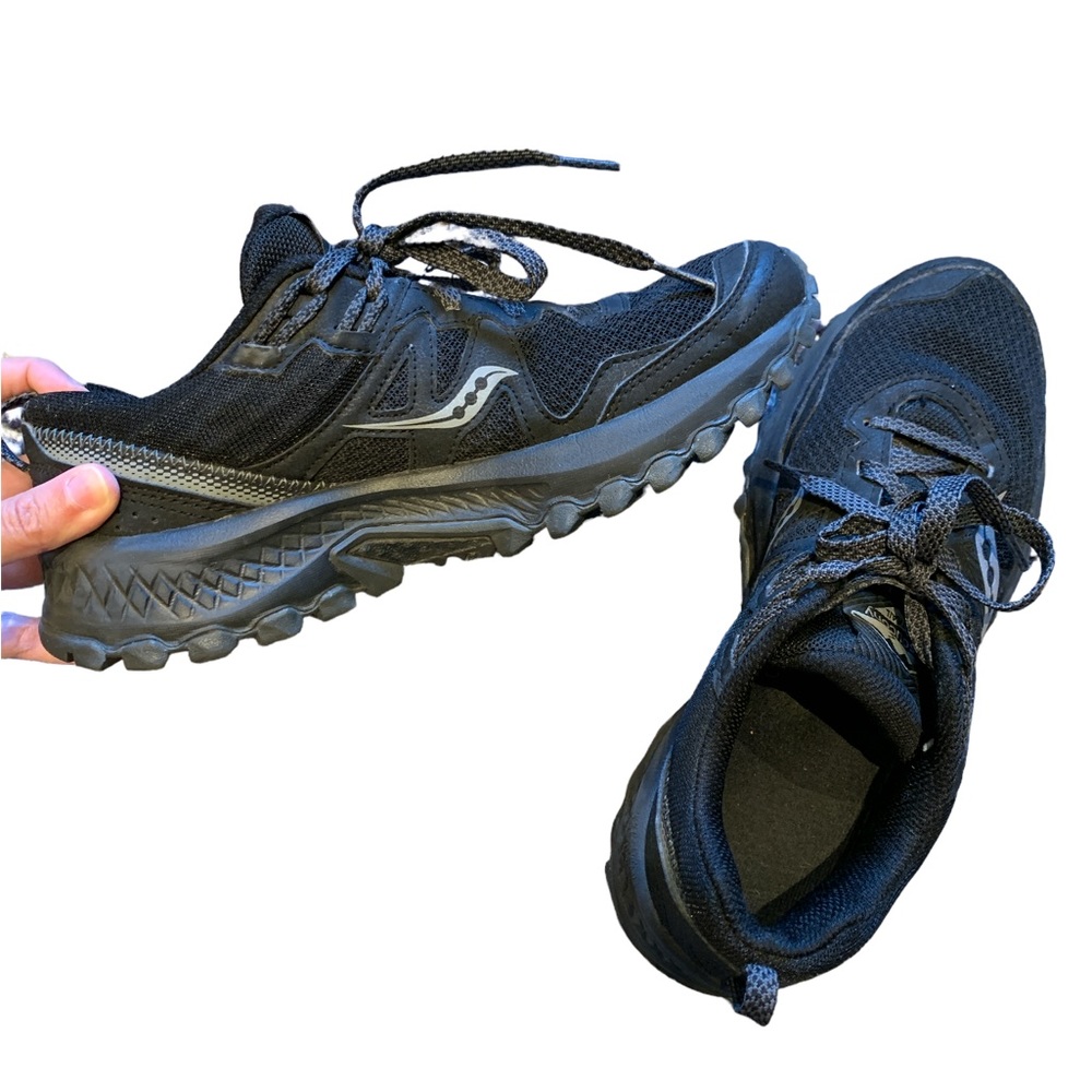 Saucony running sneakers
